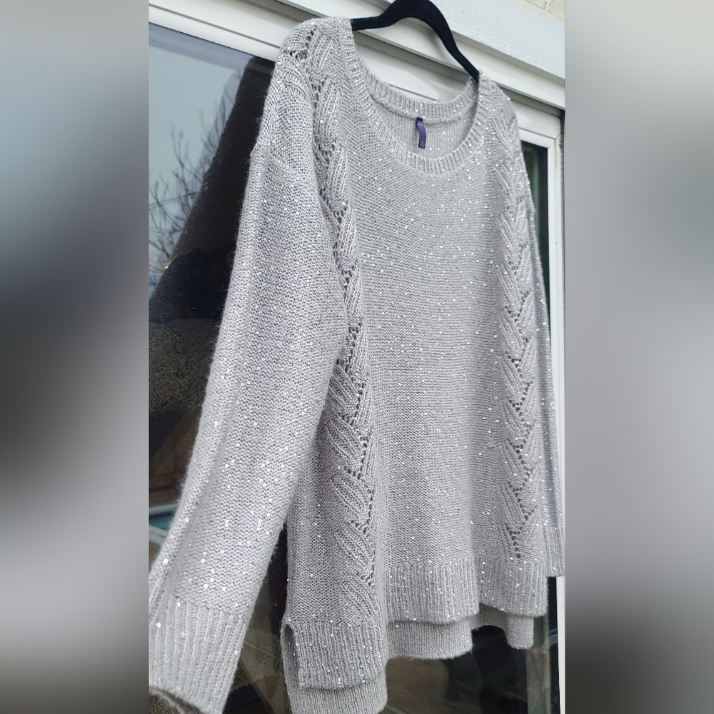 NYDJ Sparkly Cozy Knit Silver Gray Elegant Sweater - Size L - Picture 8 of 15